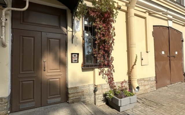 LITEINY  Royal Apartments