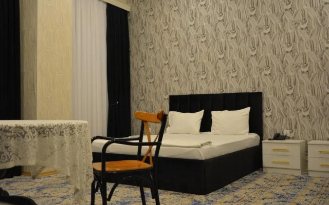 Perron Hotel