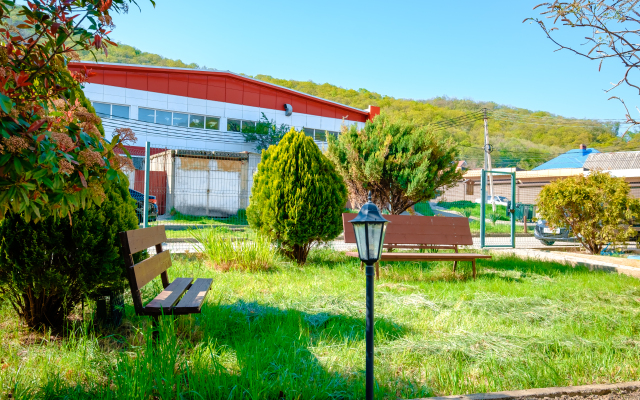 Elladen Guest House