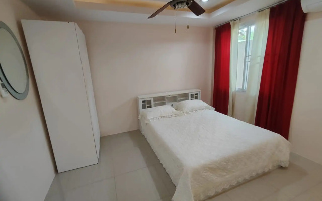 Jomtien Condotel&village Villa