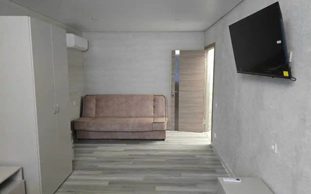 Квартира на Краснооктябрьской Улице 1