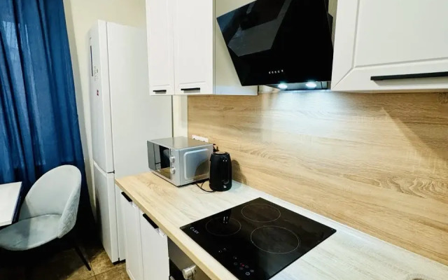 Квартира Уютная в 1 минуте пешком м. Лесопарковая