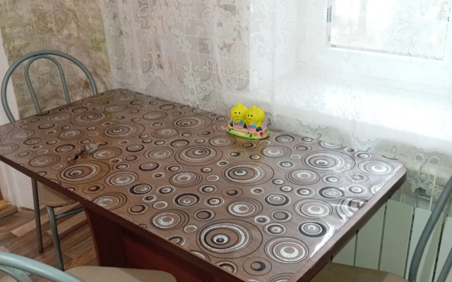 Dvushka V Tsentre Flat