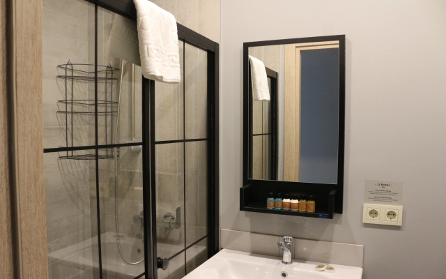 Отель Li Hotel Pera