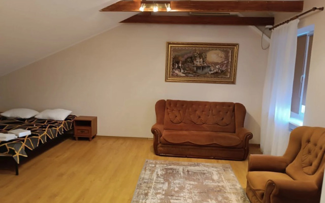 Kamerata Private House