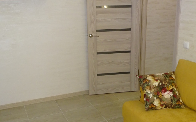 Uluchshennyye s dvumya spal'nyami Apartments
