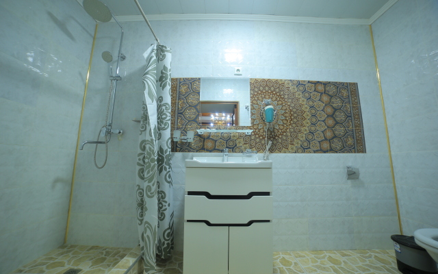 Dolon House Guest House