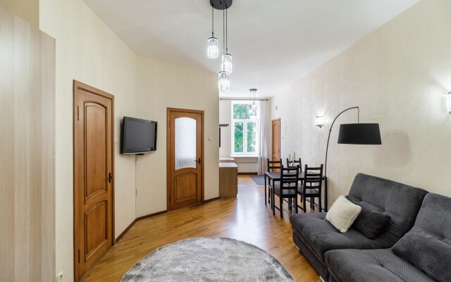 Апартаменты Видовые у Казанского собора 2 спальни 2 сан.узла 12 гостей