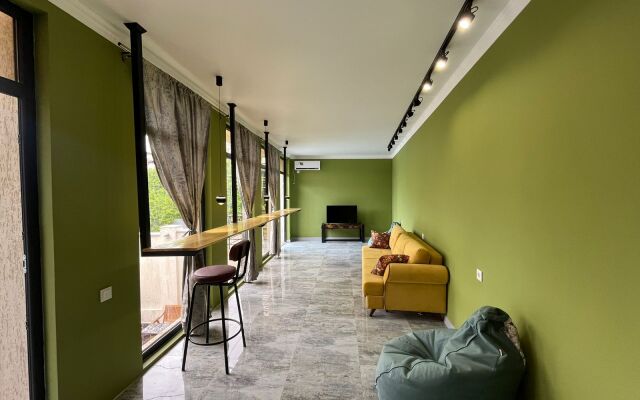 V Gostyakh u Skazki Turbaza Guest House