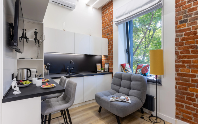 Апартаменты LikeHome Life - Полянка 1-й Хвостов Переулок