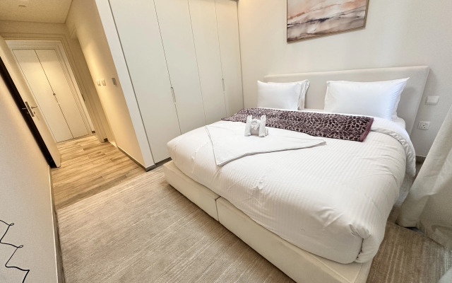 Апартаменты Vserve Modern Oasis: Canal & Burj Views