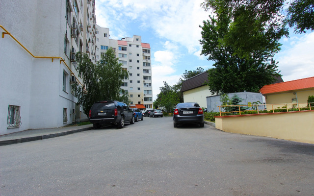 Roskoshnaya Dvukhkomnatnaya s Vidom na More v Feodosii Flat