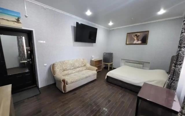 DeLyuks Mini-Hotel