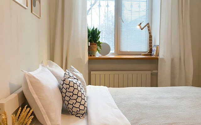 Na Bolshoy Oktyabryskoy Flat