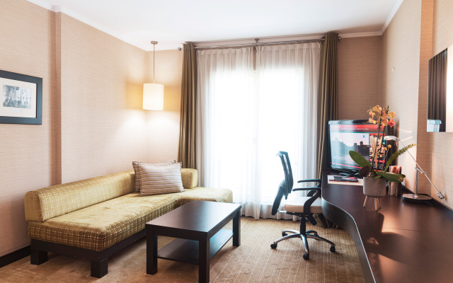 Отель Ramada Plaza By Wyndham Istanbul City Center