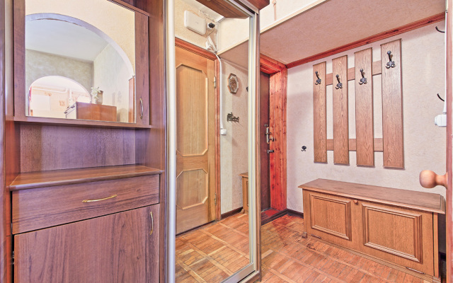 Апартаменты 1 комнатная у метро Щукинская (Авиационная 68)