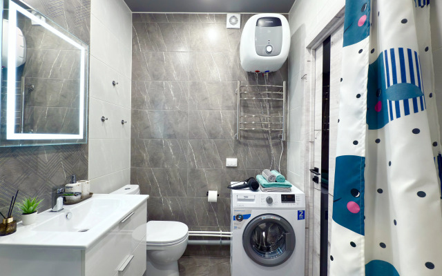 Stilnaya Studiya Ryadom S Tsentrom Flat