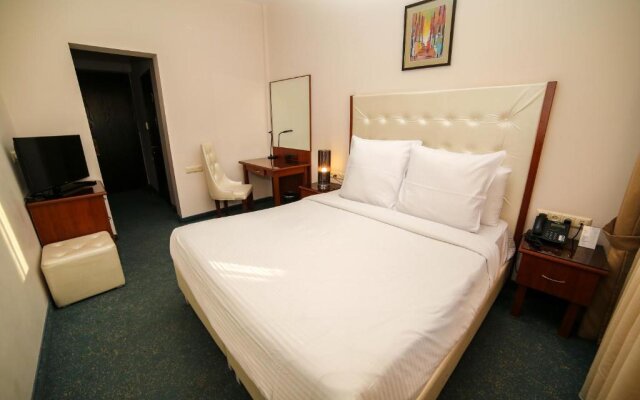 Kecharis Hotel and Resort