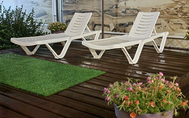 Kristall Guest House