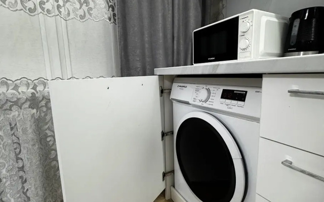Trekhkomnatnye na Dneprovskom bulvare 66 Apartments