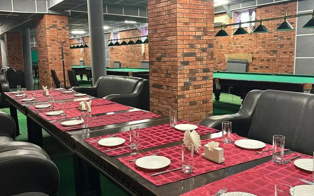 Na Naberezhnoy