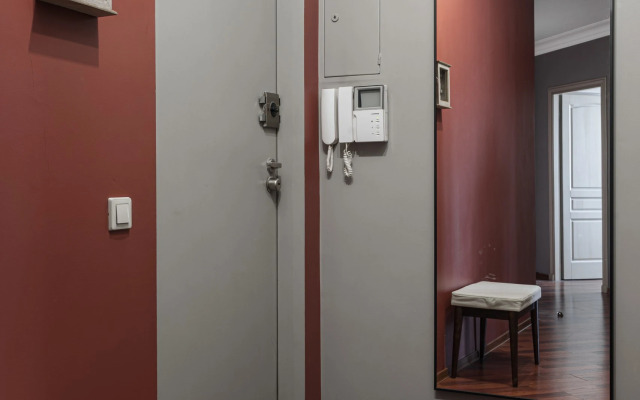 Квартира Просторная в 10 мин от МВДЦ Сибирь