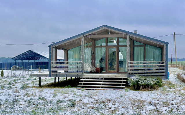 Частный дом уютный дубль у леса и поля