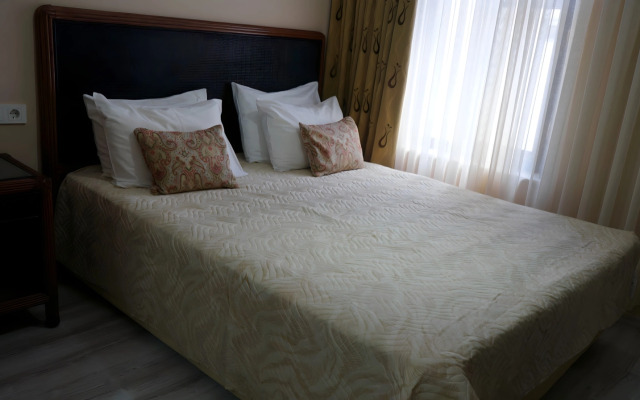 Lost Town Inn Hotel