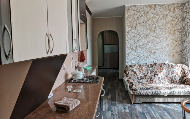 Yevrodvushka V Tsentre Zelenogradska Flat