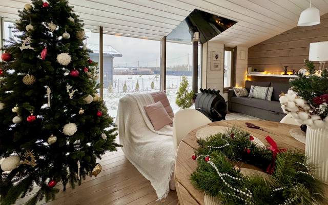 Частный дом уютный дубль у леса и поля