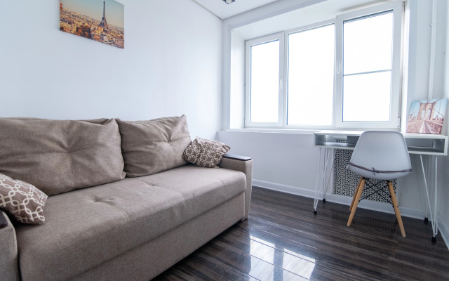 S panoramnym vidom na gorod Apartments