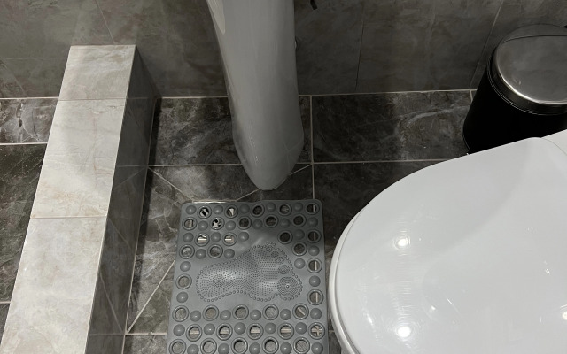 V Suhume Guest House