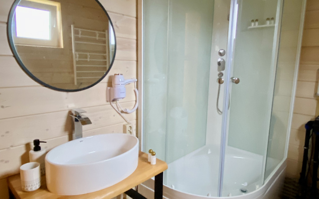 Гостевой дом у озера Карельская Трёхгорка