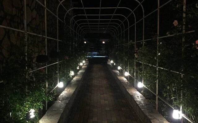 Astoriya Guest house