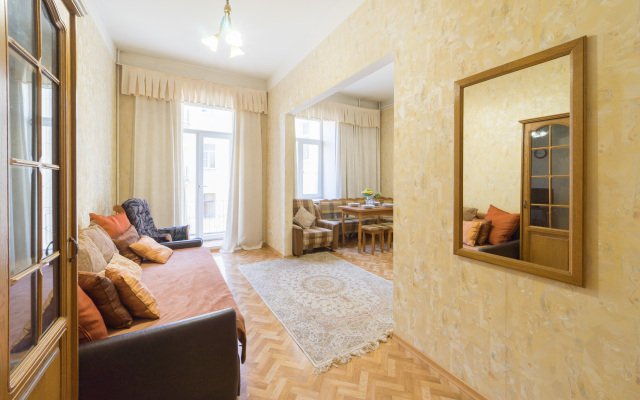 Apartamenty "admiralteyskie" V Tsentre Peterburga