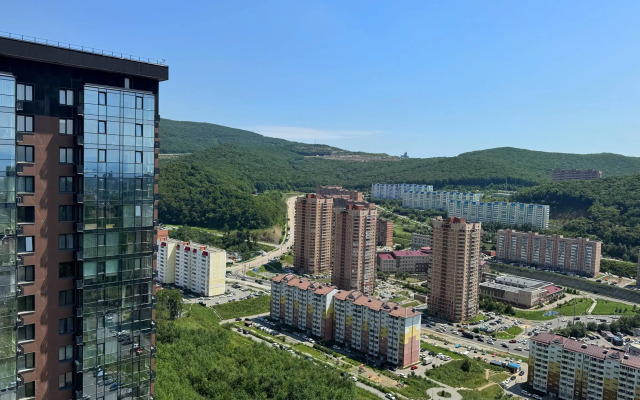 Uyutnaya Odnokomnatnaya s Panoramnym Balkonom Flat