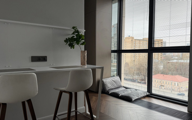 Alcon Apartments