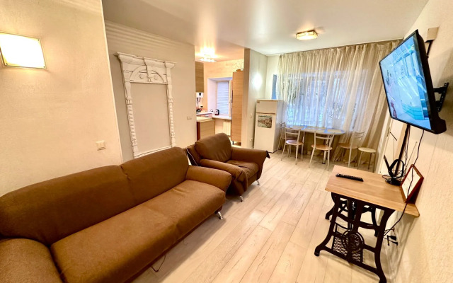 Dvukhkomnatnye Apartamenty V Tsentre Goroda Apartments