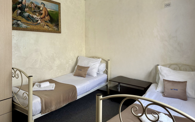 Gostevye Domiki U Termalnykh Istochnikov Ot Travel Khotels Anturazh Guest House