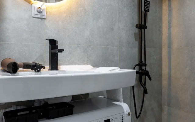 Апартаменты на Блохина 12