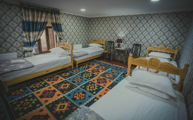 Гостевой дом Parivash