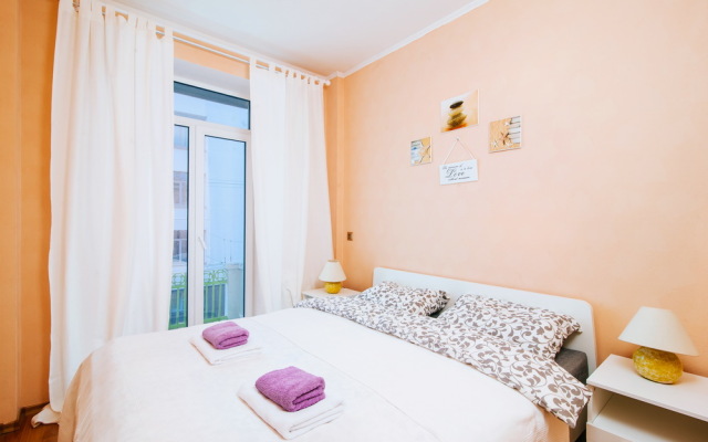 Okolo Zhd Vokzala Apart-Hotel