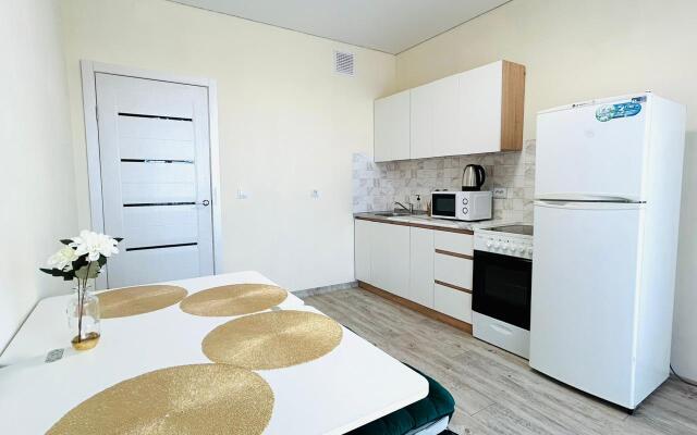 Квартира для четверых рядом с Роевым ручьем и Бобровым логом