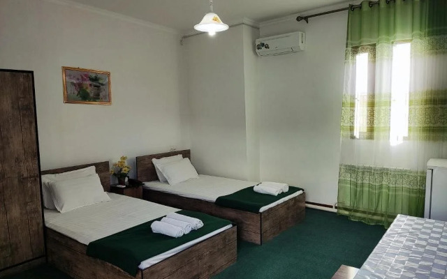 Green House Hotel