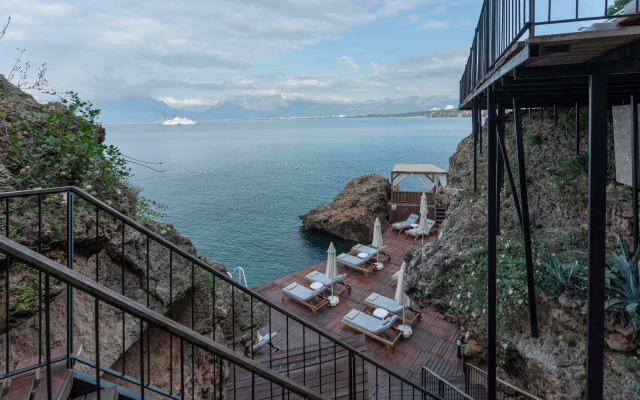 Cap D'Perge Hotel