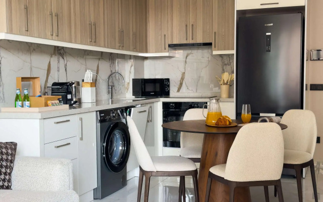 Premium Okolo Plyazha Kleopatra Royal 26 Apartments