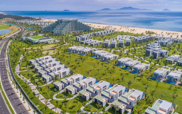 Курортный отель Vinpearl Resort & Golf Nam Hoi An