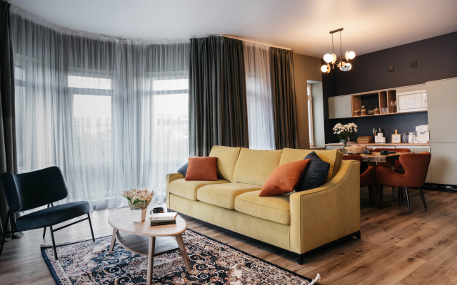 Dvukhurovnevye Vdokhnovenie Ekho Gor Apartments