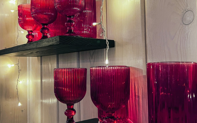 Частный дом  Belov House  с панорамным остеклением у леса