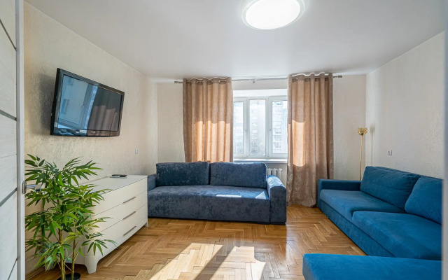 Апартаменты Трехкомнатные "Ладгорна" на Победителей